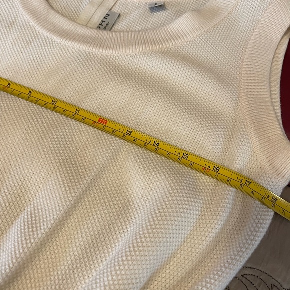 St. John Cream Knit Dress with Matching Sweater. Size 6. - Picture 11 of 15